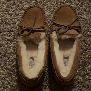 UGG slipper new w/o BOX